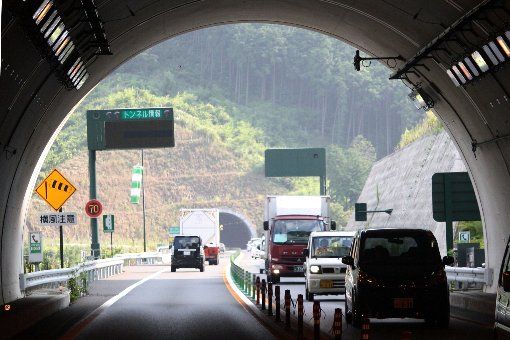 ���Ëv���g���l�������̓���