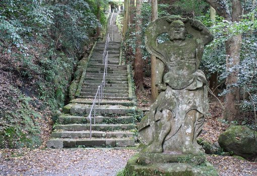 文殊仙寺の仁王像