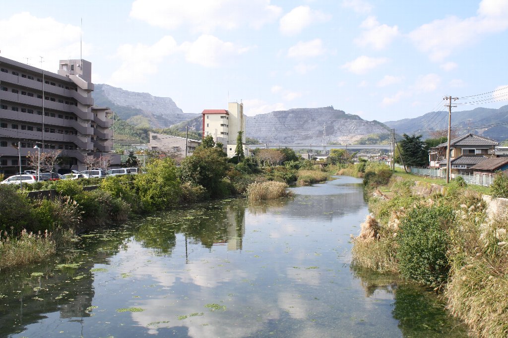 �ǂ�ǂ��ɉf��_