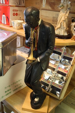 �W���Y�}���t�B�M�A�i�R�j