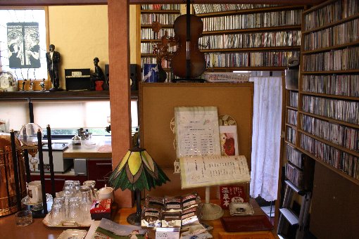 �W���Y�}���t�B�M�A�i�Q�j