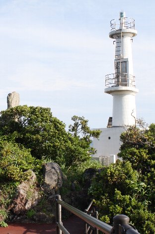 ����@����