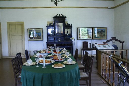 �O���o�[�Ƃ̐H��H