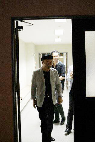 �h���@���Y