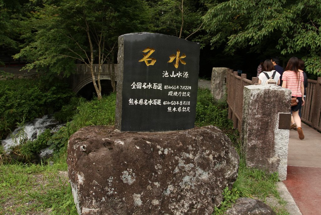 �����@�r�R��������