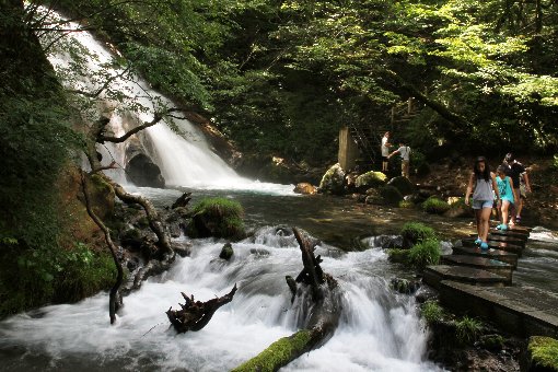 名水の滝